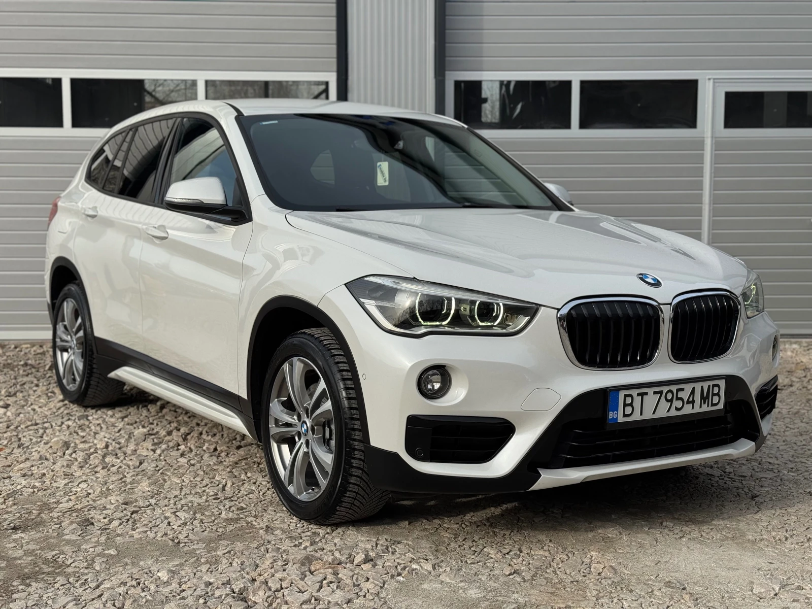 BMW X1 2.0D X-drive FULL LED АВТОМАТ НАВИ КАСКО RECARO