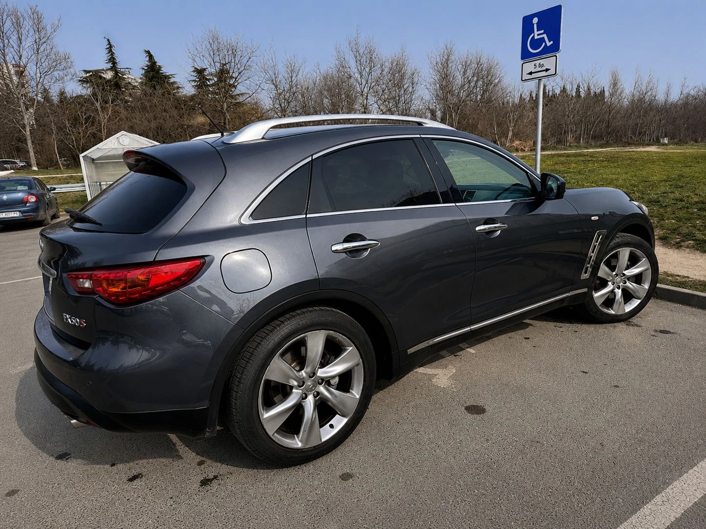 Infiniti Fx 50 S, снимка 4 - Автомобили и джипове - 54643760