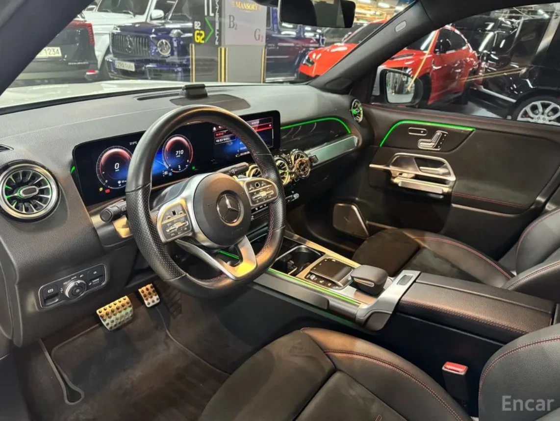 Mercedes-Benz GLB 250 AMG PKG | 4MATIC | BURMESTER | PANO, снимка 8 - Автомобили и джипове - 54742120