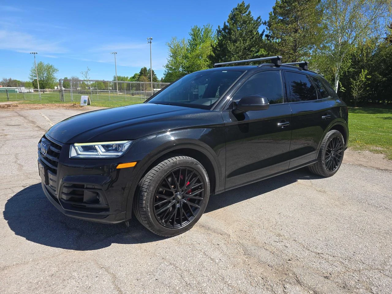Audi SQ5 Tehnik* 360* Distronic* Обдух* B&O* Black Optic