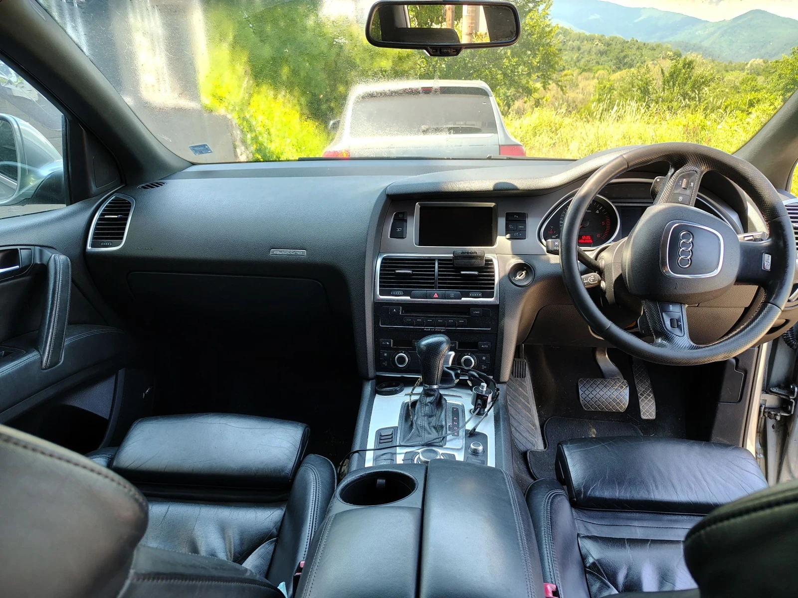 Audi Q7, снимка 9 - Автомобили и джипове - 55003800