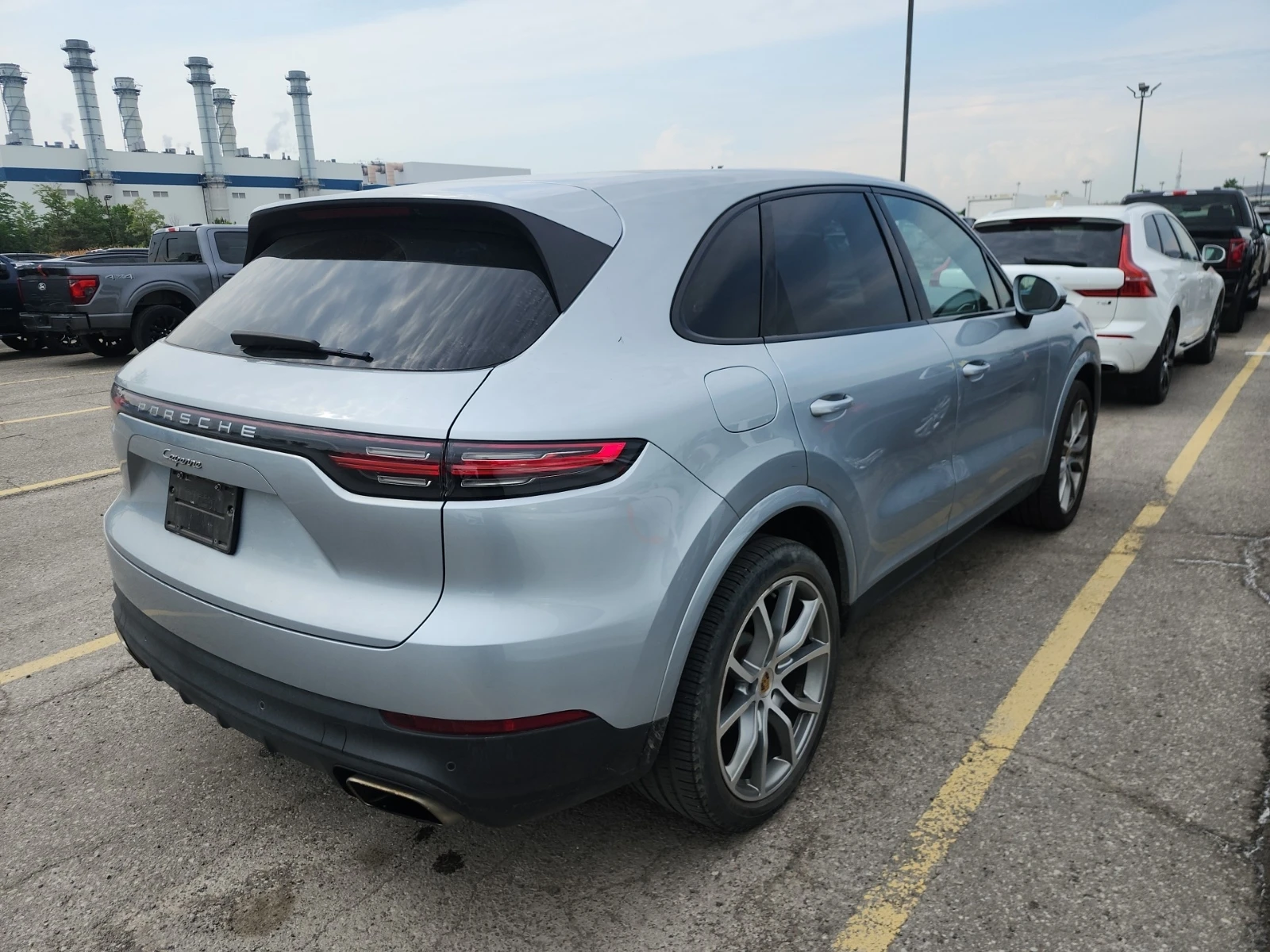 Porsche Cayenne, снимка 3 - Автомобили и джипове - 55291801