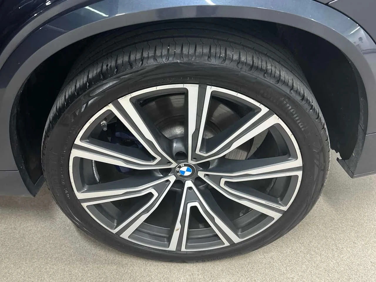BMW X5 * M50i * АВТОКРЕДИТ БЕЗ ПЪРВОНАЧАЛНА ВНОСКА* , снимка 13 - Автомобили и джипове - 55621585
