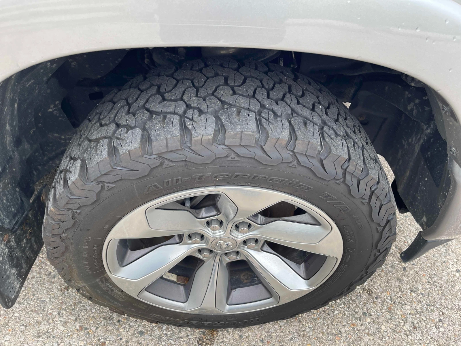 Dodge RAM 1500  Limited / 360 / Disel / Carfax / Автокредит, снимка 7 - Автомобили и джипове - 55980575