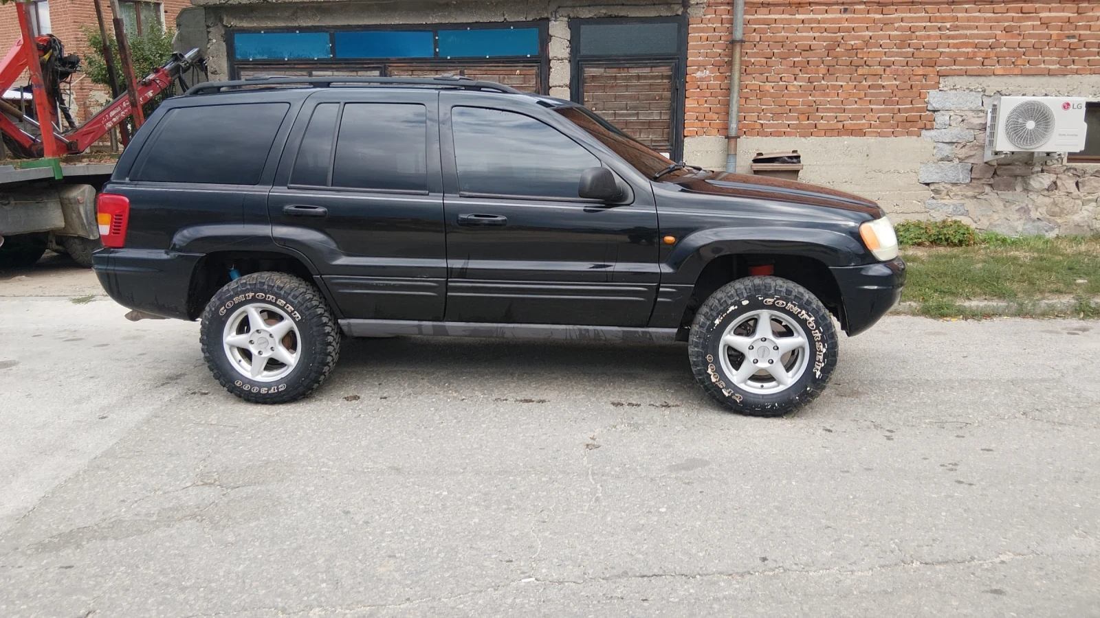 Jeep Grand cherokee, снимка 3 - Автомобили и джипове - 56153317