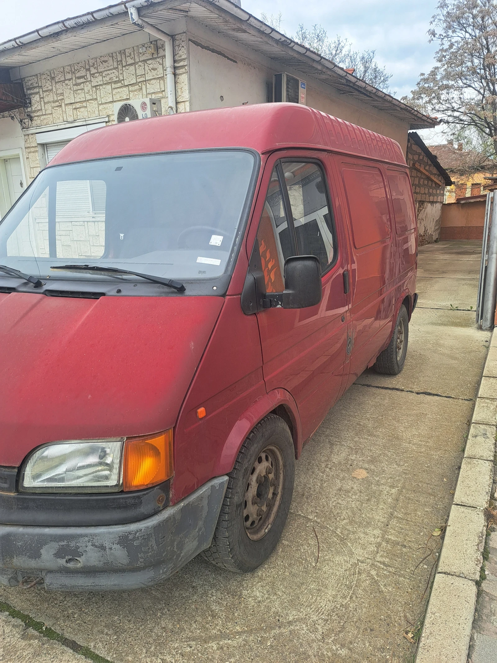 Ford Transit 2.0  - изображение 4