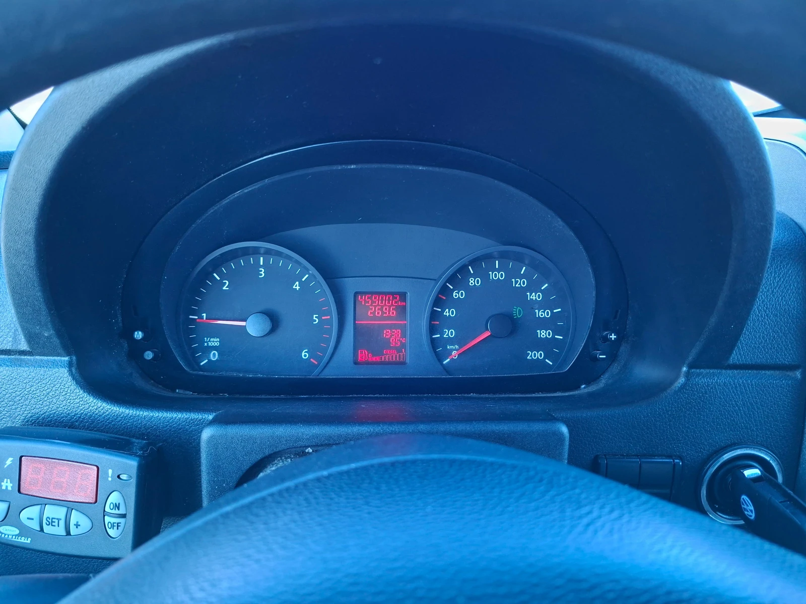 VW Crafter 2.0TDI MAXI, снимка 9 - Бусове и автобуси - 53845493