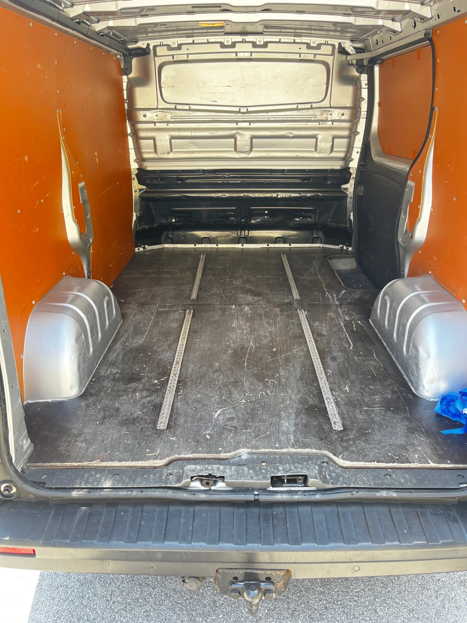 Renault Trafic 1.6dci, снимка 11 - Бусове и автобуси - 55226355