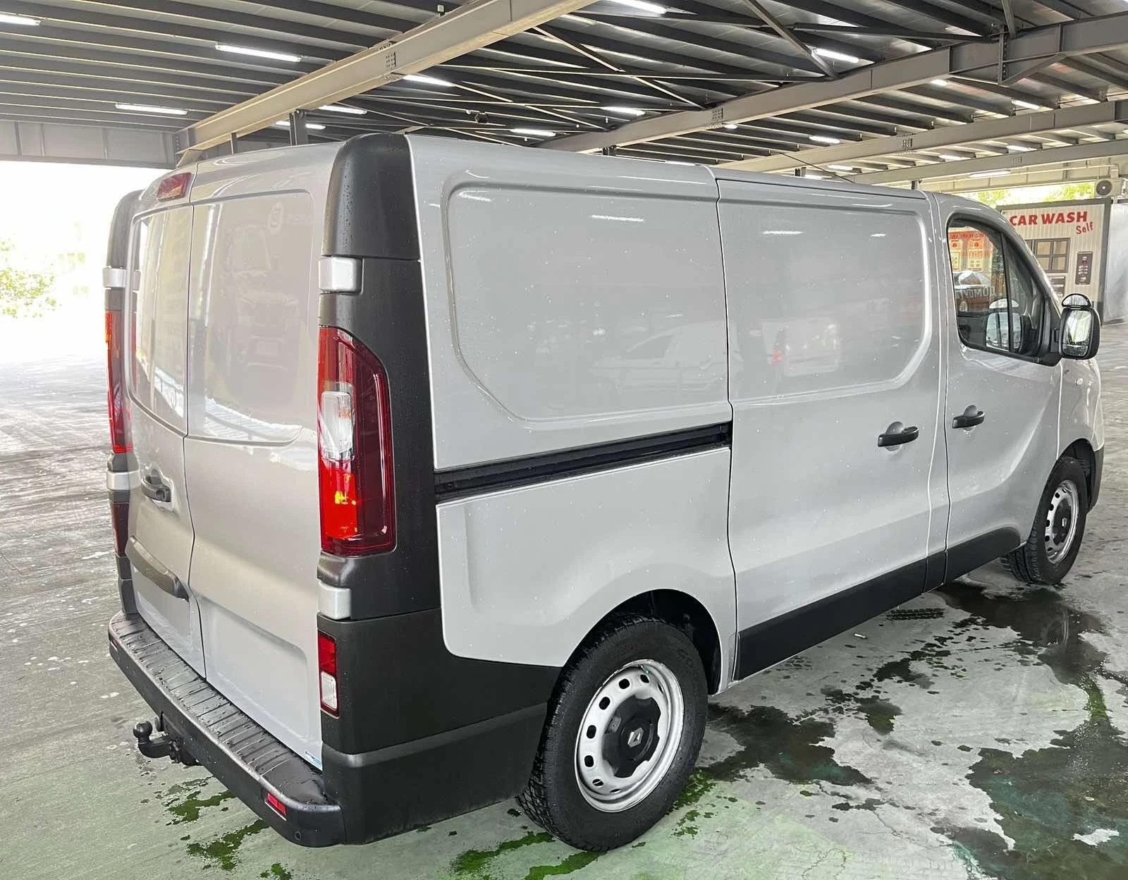 Renault Trafic 1.6dci, снимка 4 - Бусове и автобуси - 55226355
