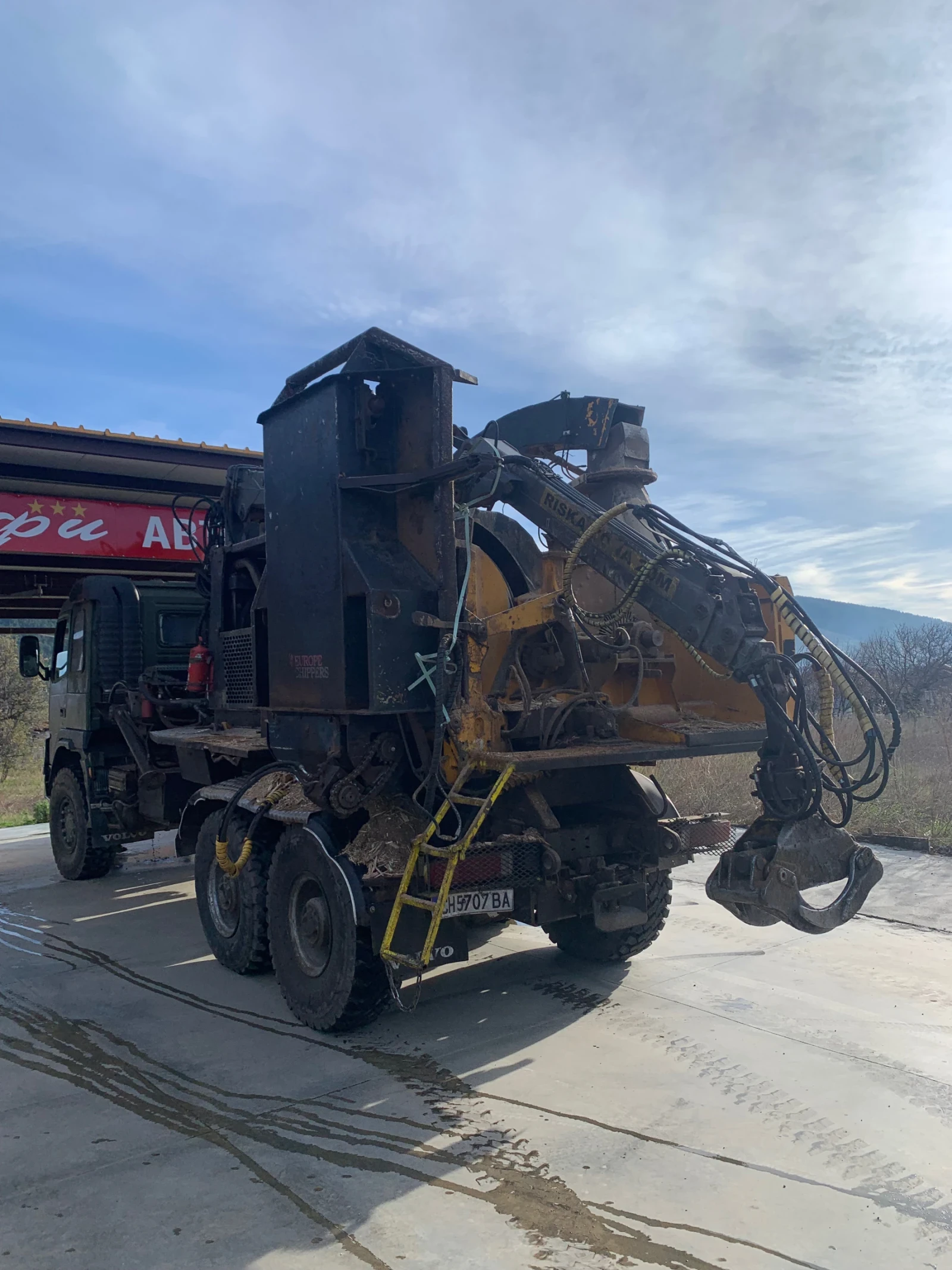 Специализирани машини Машини за дърводобив Volvo Europe Chipper John Deere - изображение 4