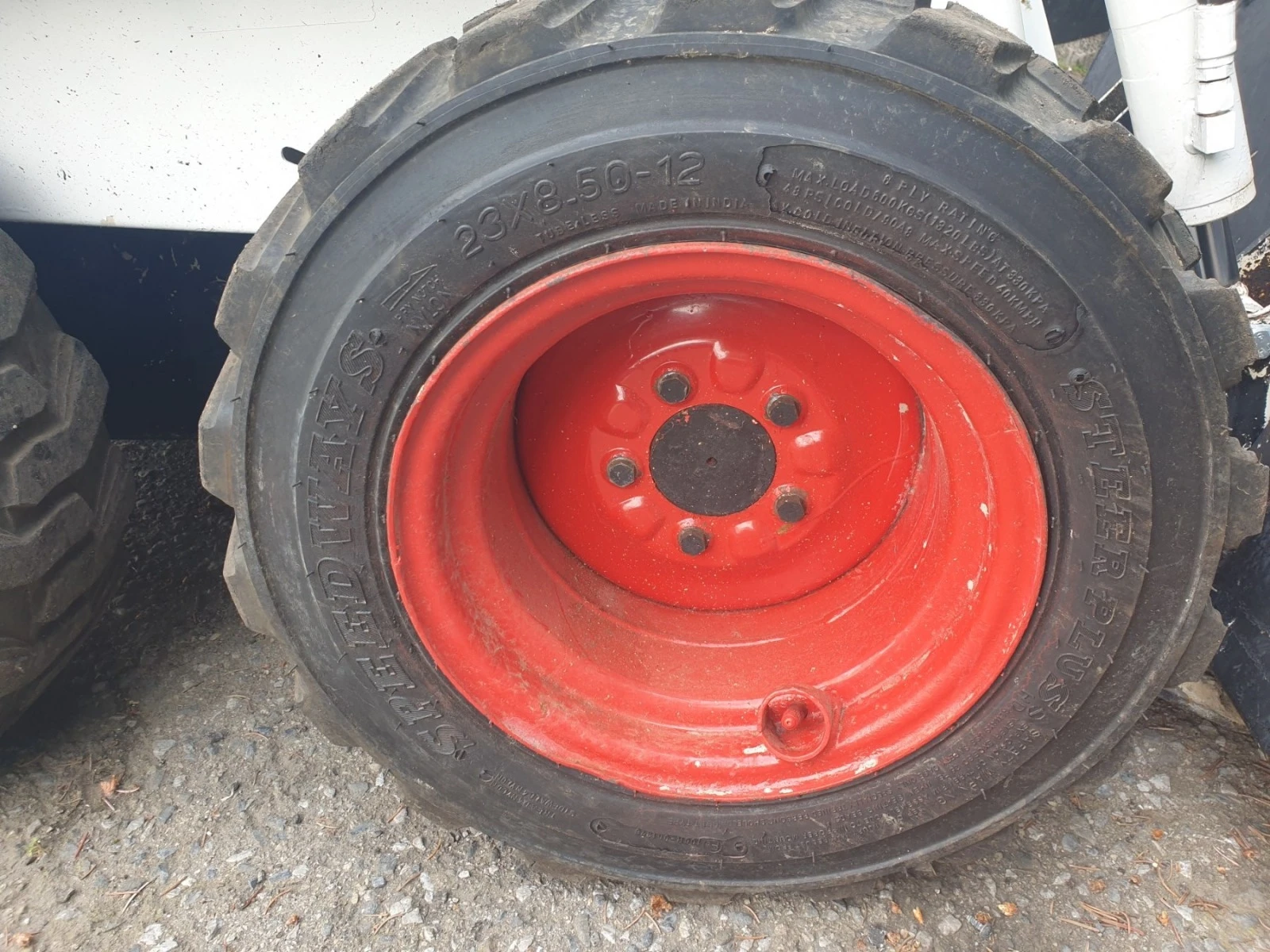 ���� ����� �������� Bobcat Clark ��������� ��������� | Mobile.bg � ����������� 15