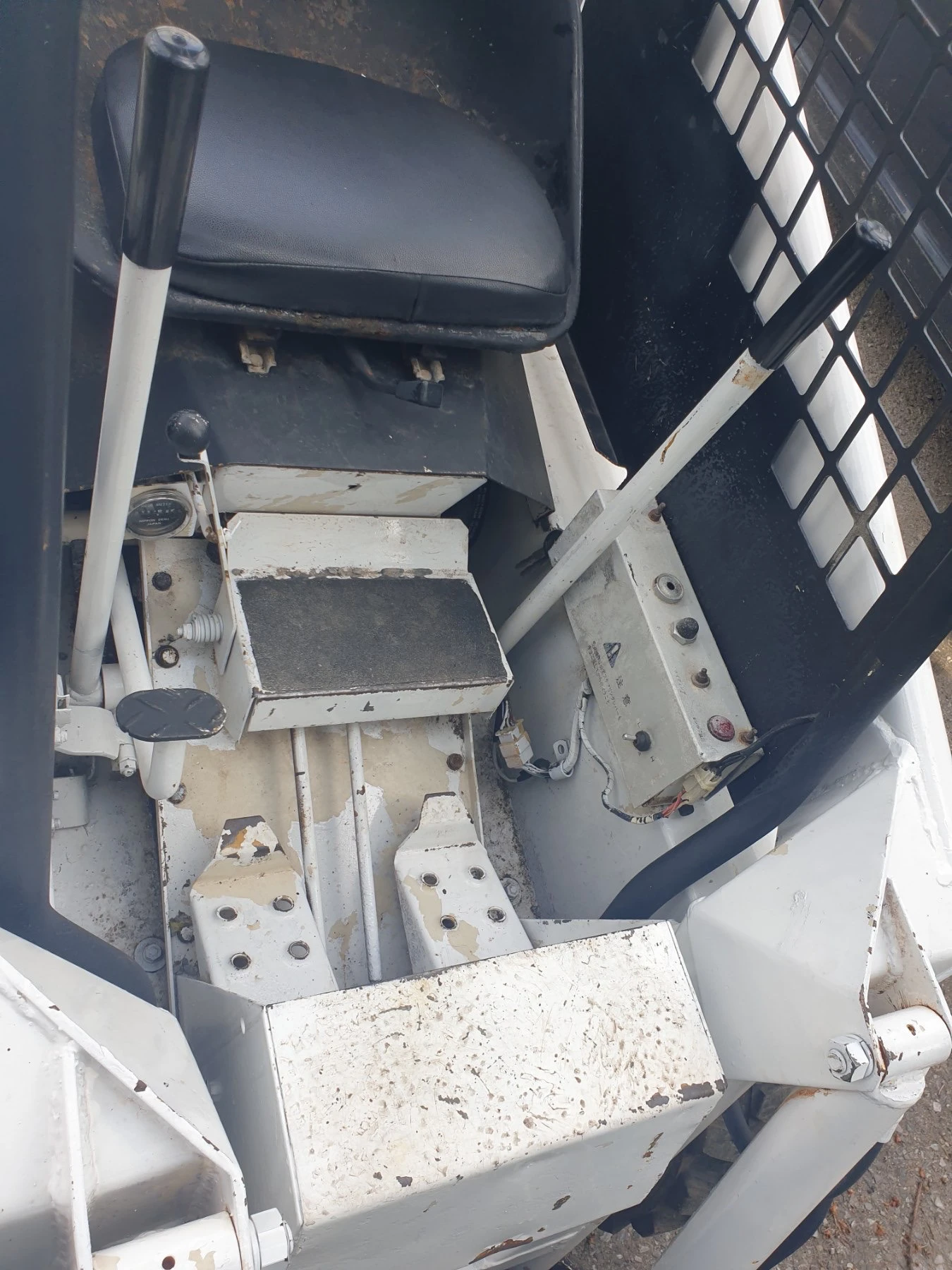 ���� ����� �������� Bobcat Clark ��������� ��������� | Mobile.bg � ����������� 13