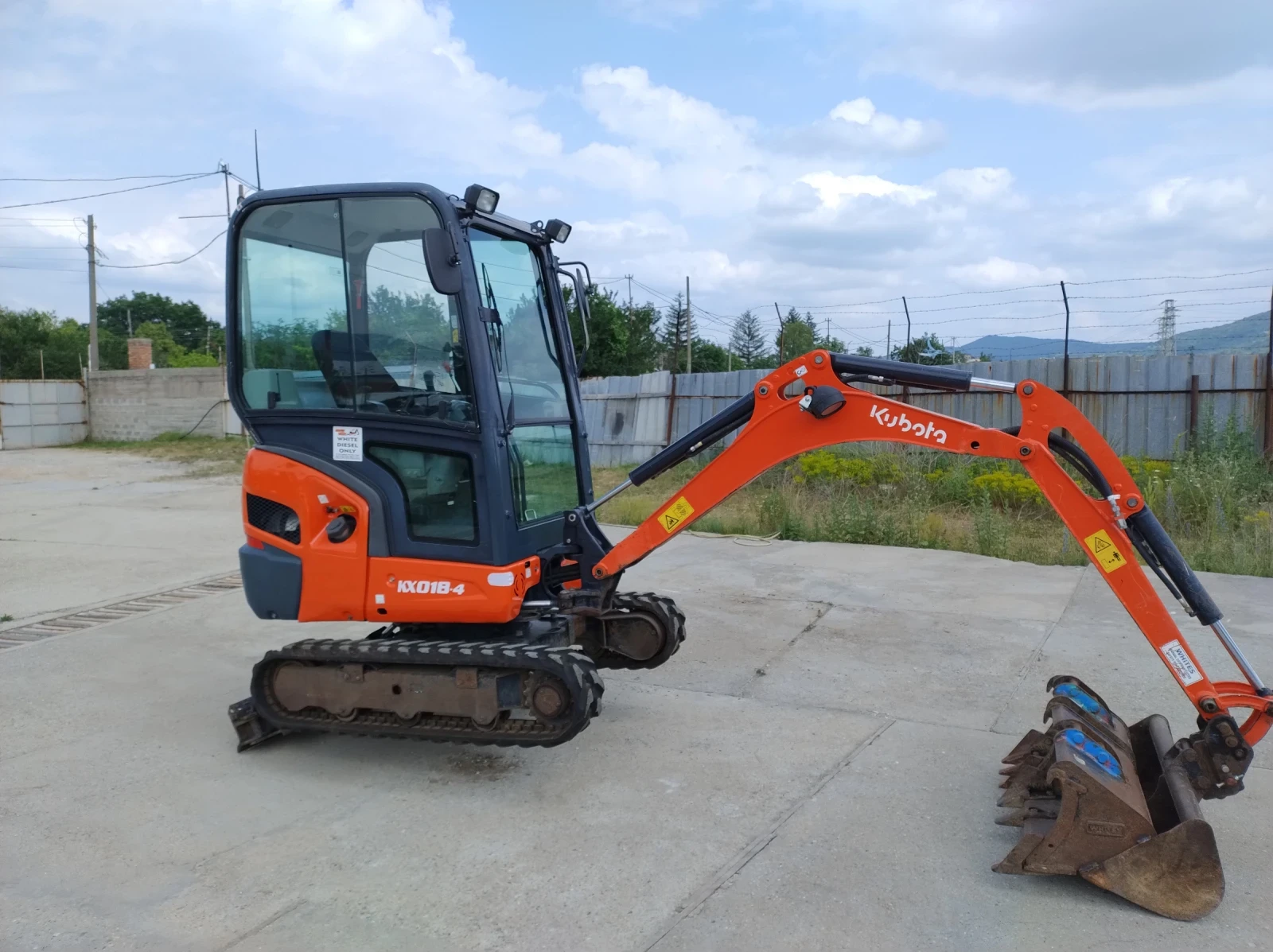 Багер Kubota KX018-4 - изображение 3