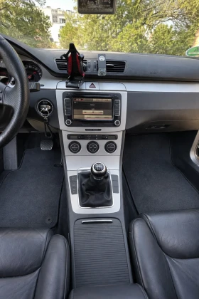 VW Passat 2.0 TDI Common Rail, снимка 11