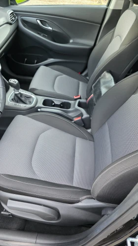 Hyundai I30  1.4I 100кс ПЕРФЕКТНА!!!, снимка 10