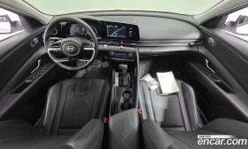 Hyundai Elantra 1.6 LPi Smart, снимка 10