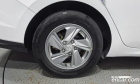 Hyundai Elantra 1.6 LPi Smart, снимка 5