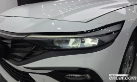 Hyundai Elantra 1.6 LPi Smart, снимка 8