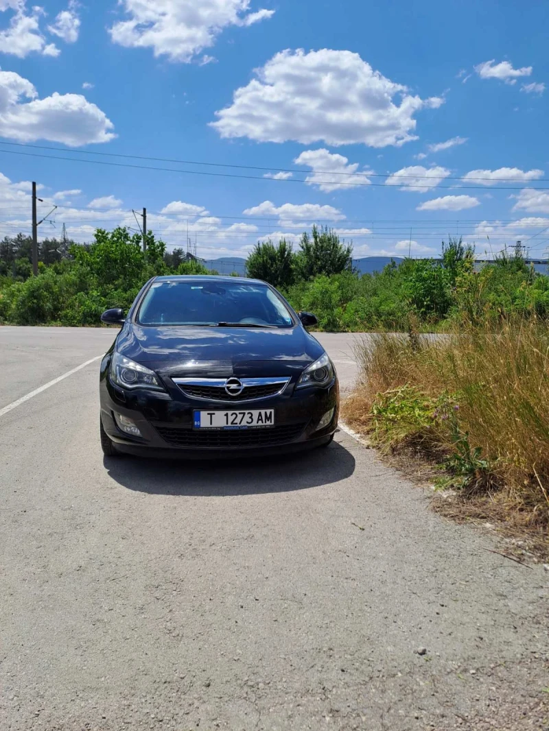 Opel Astra, снимка 3 - Автомобили и джипове - 47014634