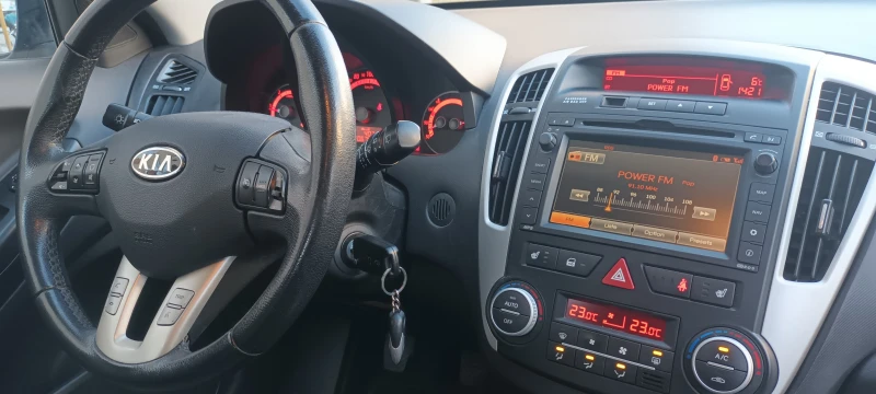 Kia Pro ceed, снимка 17 - Автомобили и джипове - 48451400