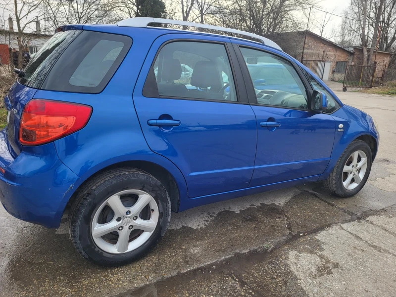 Suzuki SX4, снимка 4 - Автомобили и джипове - 49471160