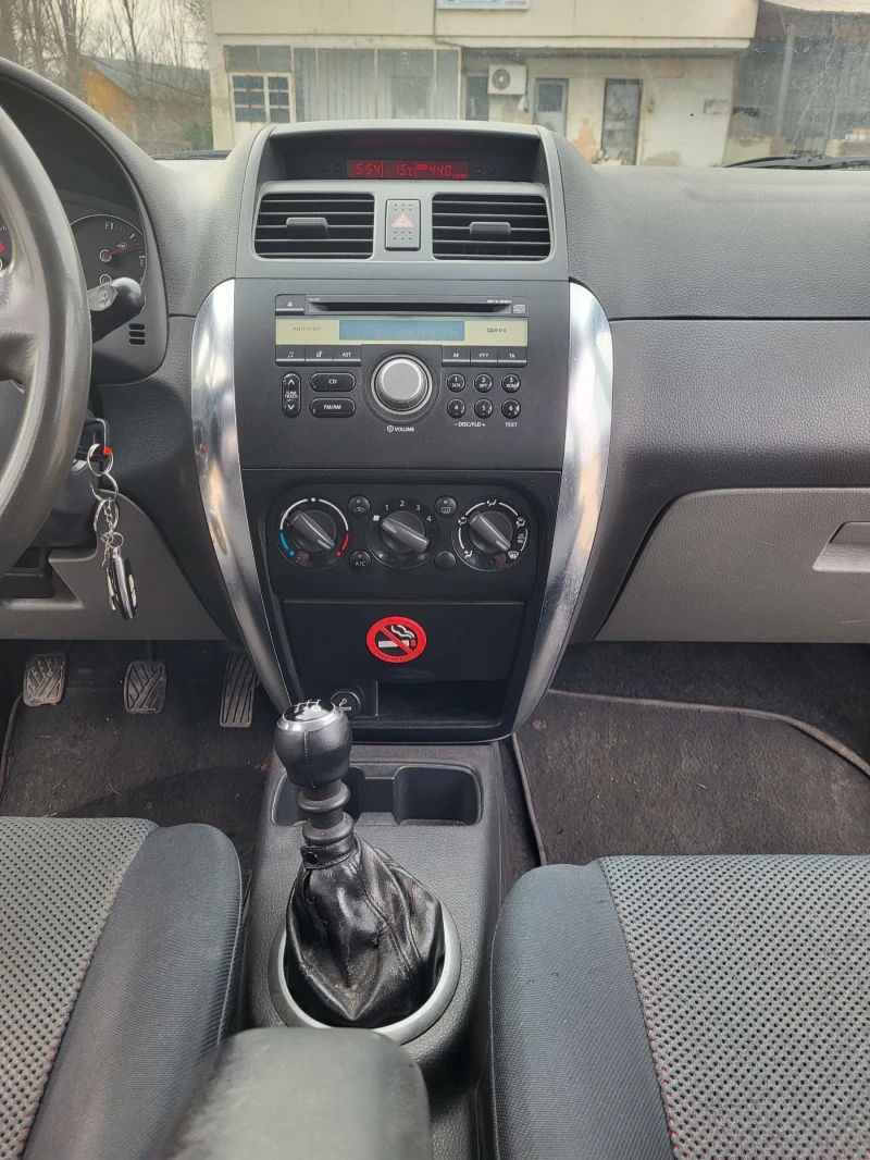 Suzuki SX4, снимка 7 - Автомобили и джипове - 49471160