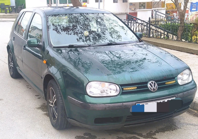 VW Golf 4, снимка 6 - Автомобили и джипове - 52653559