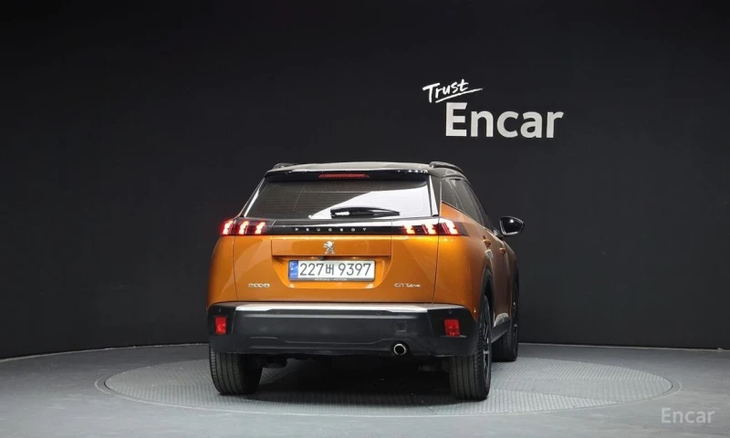 Peugeot 2008, снимка 4 - Автомобили и джипове - 52723061