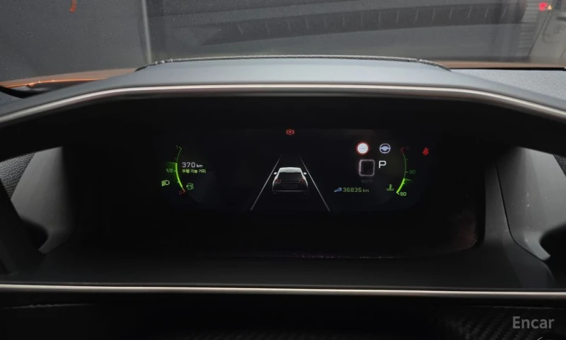 Peugeot 2008, снимка 8 - Автомобили и джипове - 52723061