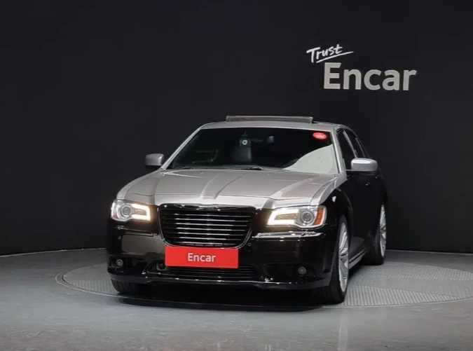 Chrysler 300c 3.6 - изображение 3