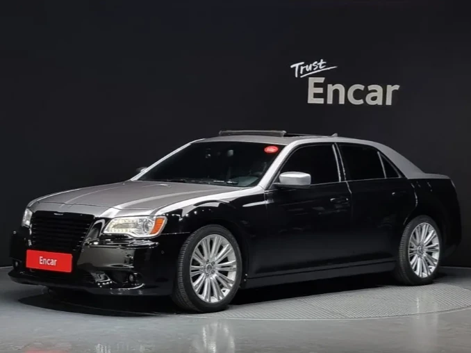 Chrysler 300c 3.6 - 15610 лв. / 7981.27 € - 68085086 1
