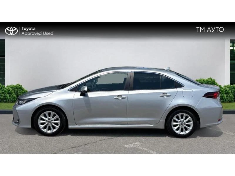 Toyota Corolla SDN 1.5VVT-i CVT EXECUTIVE, снимка 3 - Автомобили и джипове - 55022331