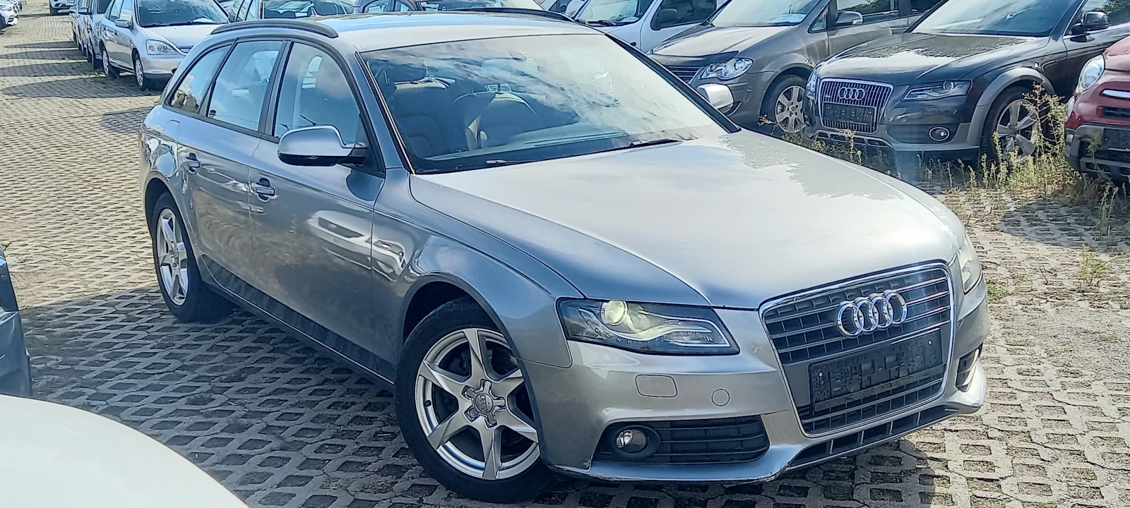 Audi A4 4Х4 FULL 2.0TDi ИЗКЛЮЧИТЕЛНО СЕРВИЗ КНИЖK ЛЕД КОЖА - изображение 3