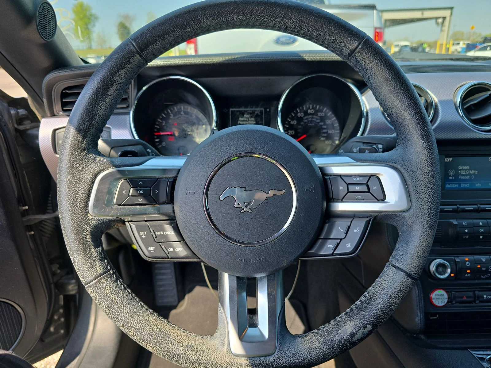 Ford Mustang GT 5.0  - изображение 10