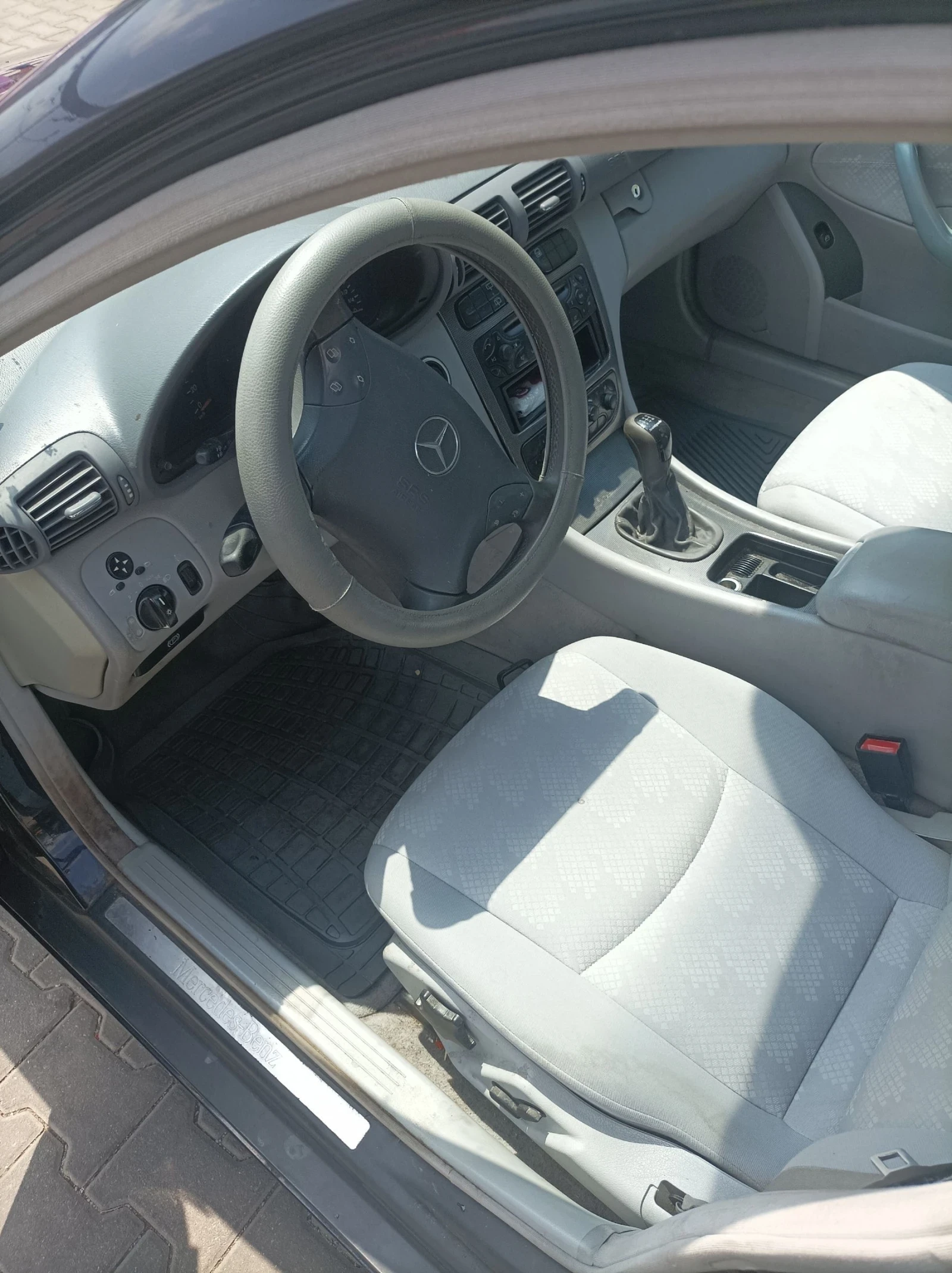 Mercedes-Benz C 200  - изображение 5