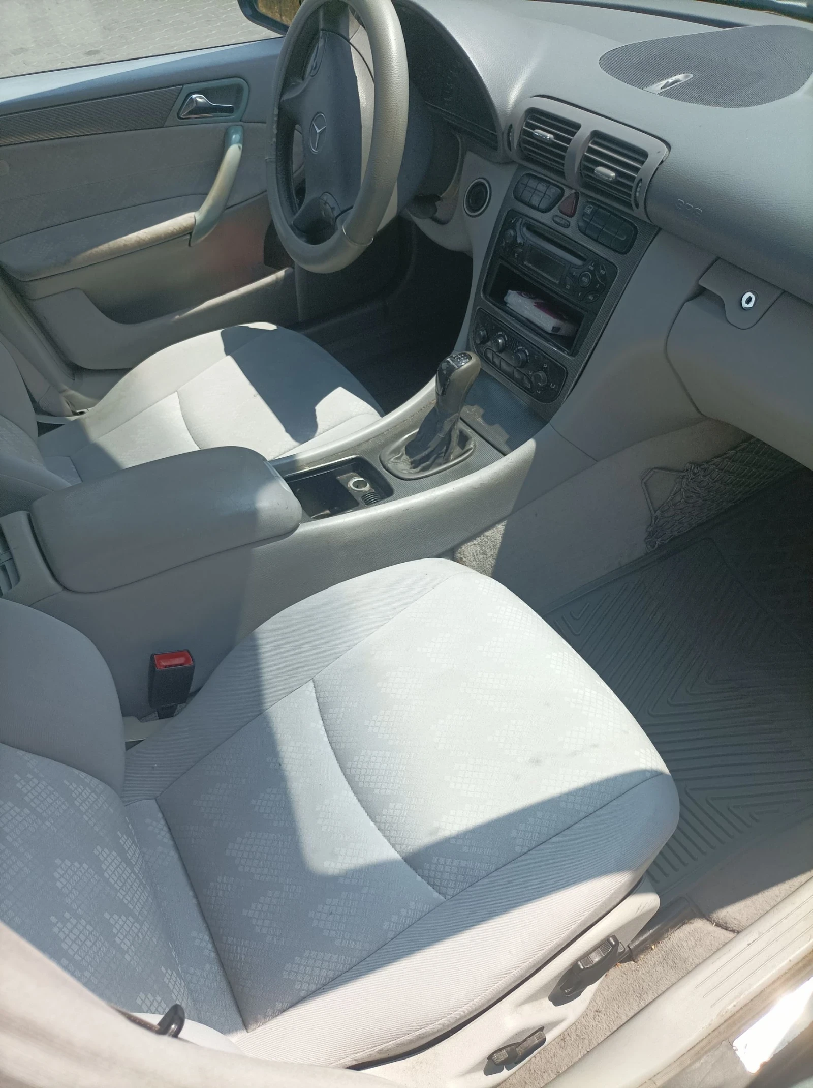 Mercedes-Benz C 200  - изображение 7