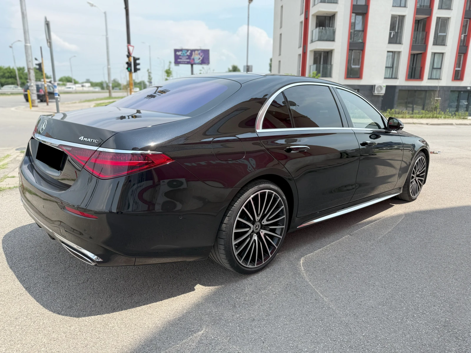 Mercedes-Benz S 580 L 4 MATIC AMG - изображение 3