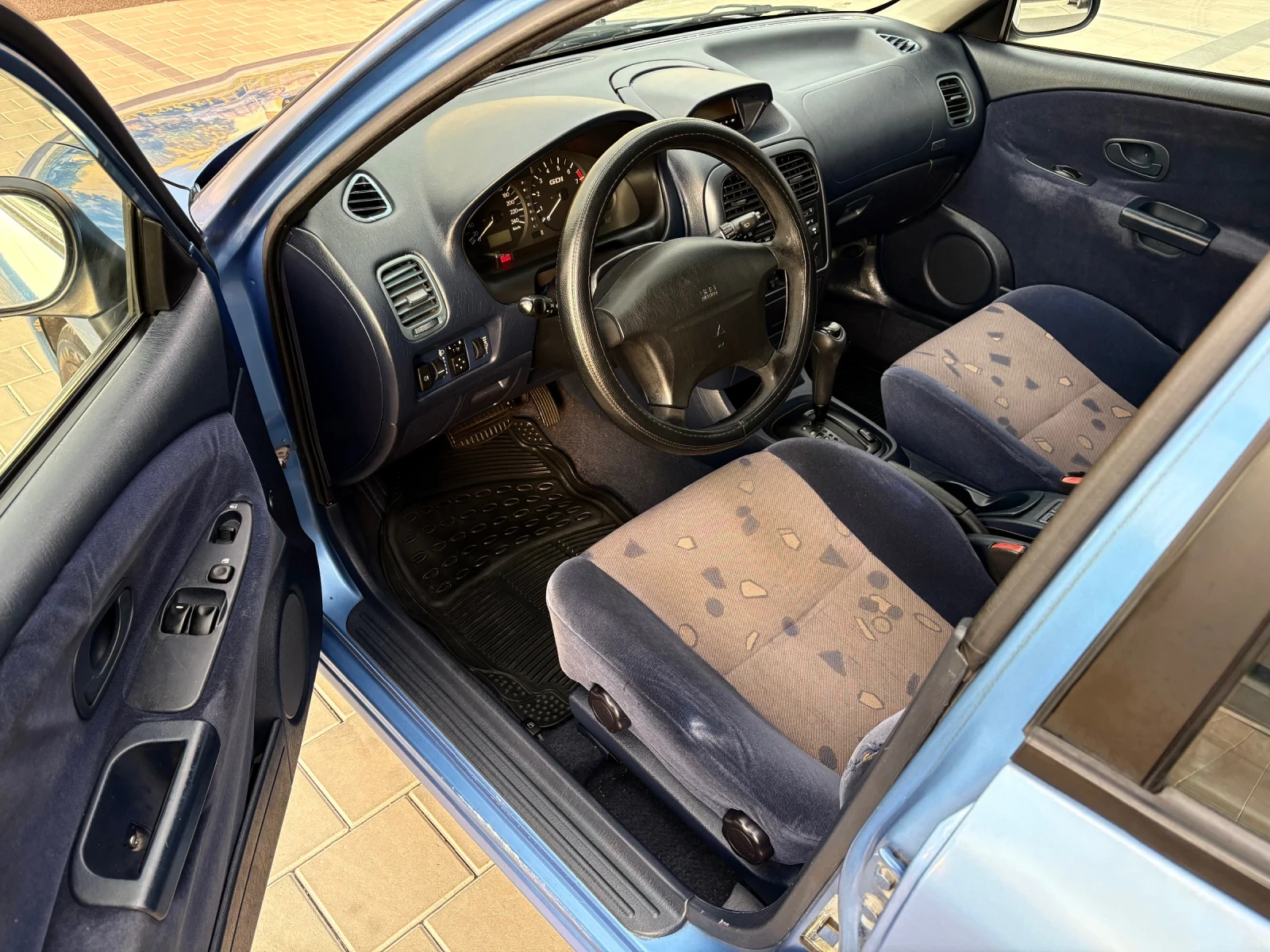 Mitsubishi Carisma 1.8i / АВТОМАТ / КЛИМА*  - изображение 9