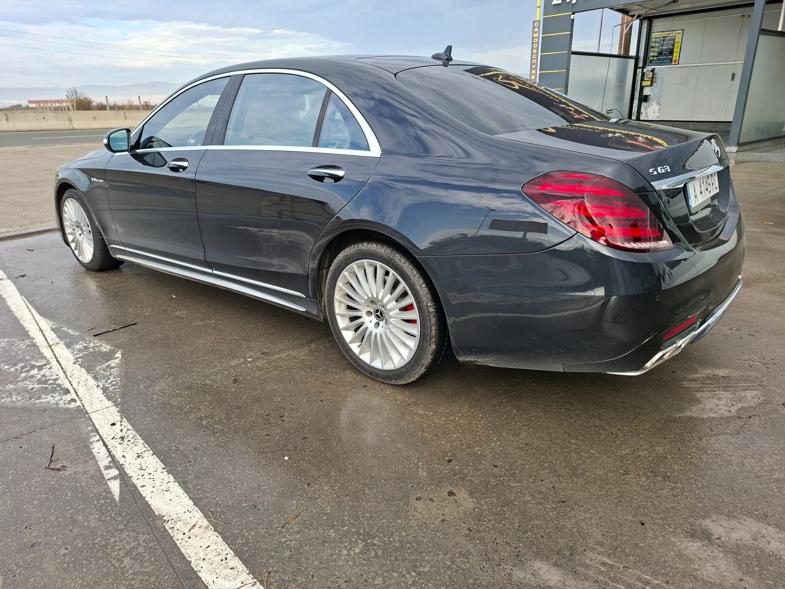 Mercedes-Benz S 560, снимка 6 - Автомобили и джипове - 55367346