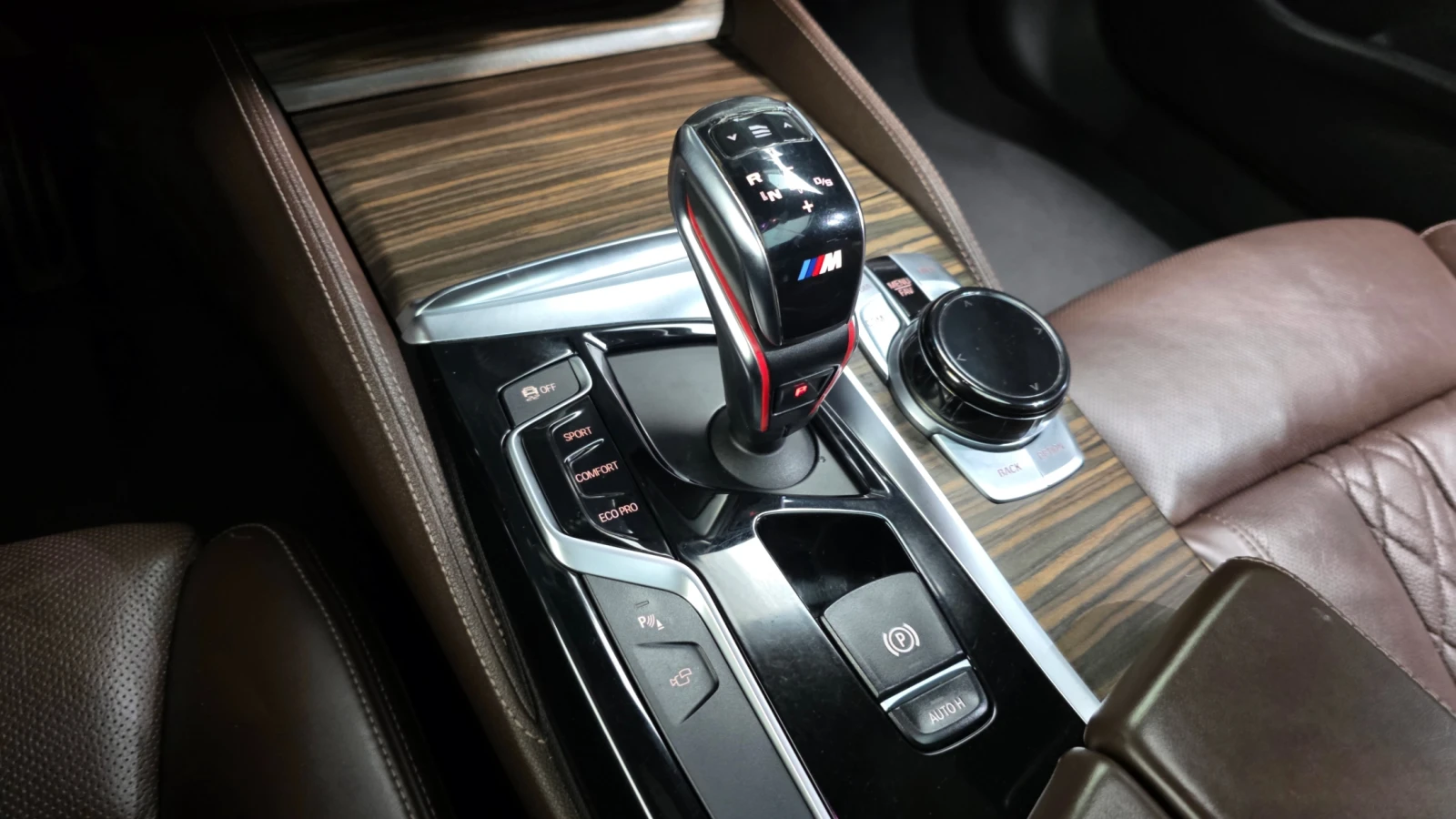 BMW 520 d M sport - изображение 9