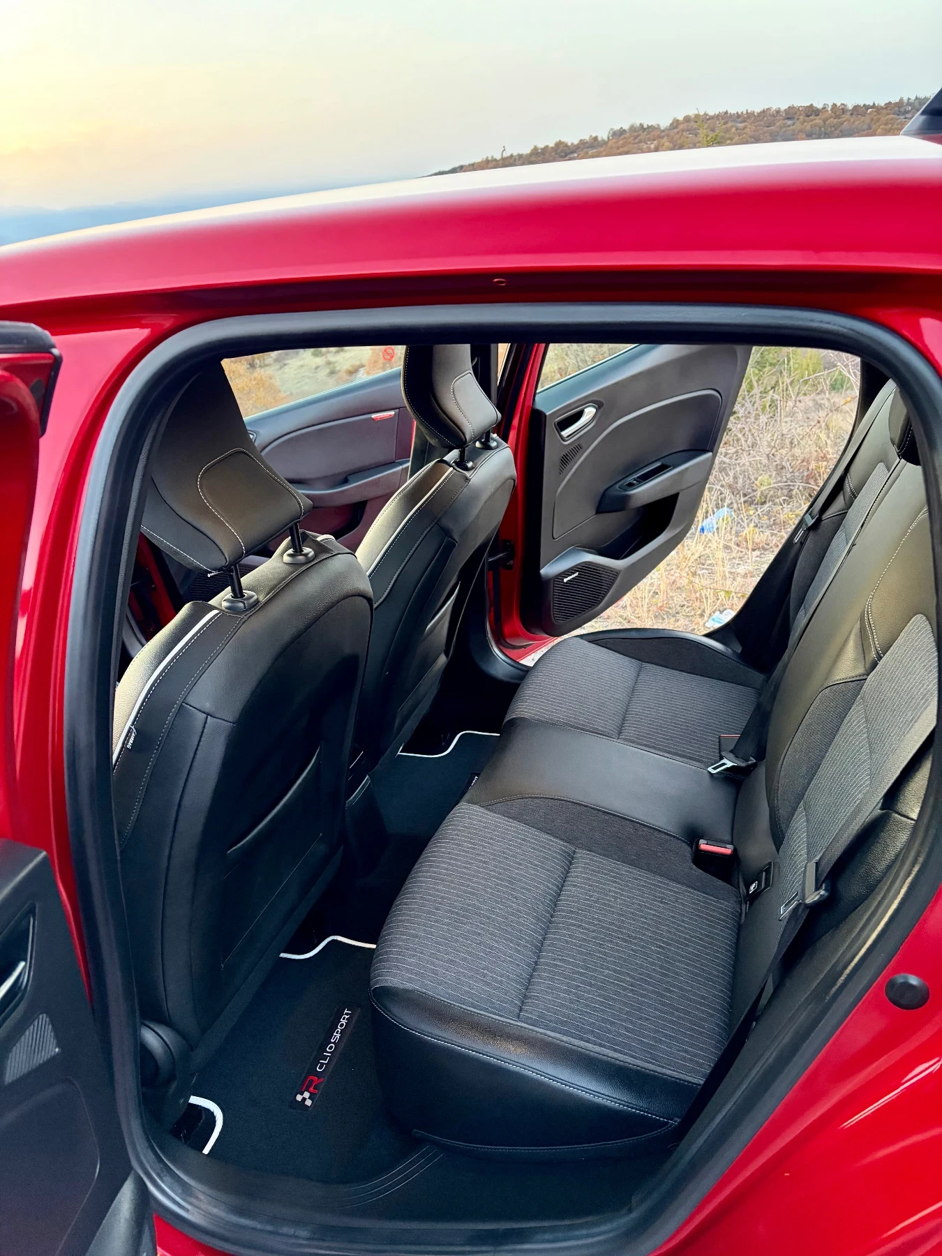 Renault Clio 1.0 TCe 90 �.�. - 2022 �., ��� ����, ��� ��������� | Mobile.bg � ����������� 15