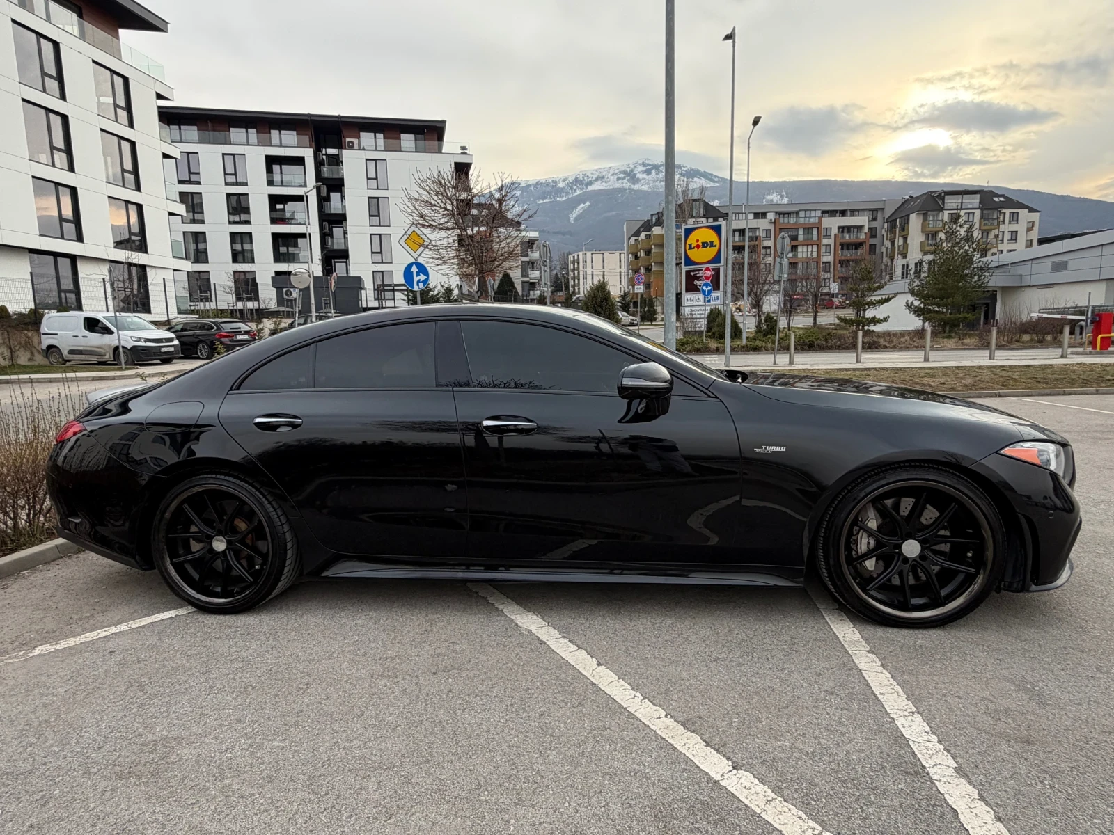 Mercedes-Benz CLS 53 AMG, снимка 5 - Автомобили и джипове - 53713259
