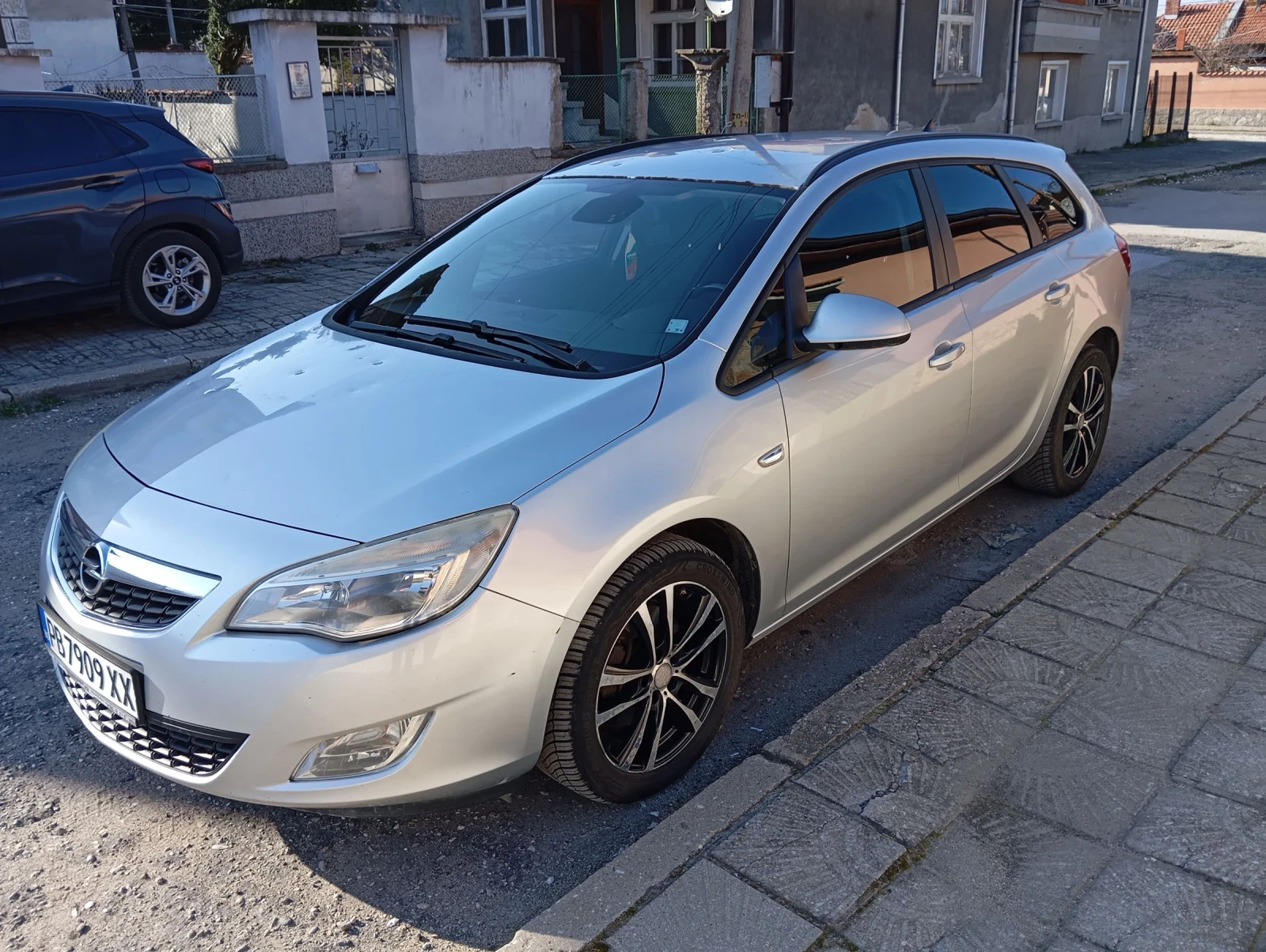 Opel Astra 2.0 cdti , снимка 3 - Автомобили и джипове - 53767992