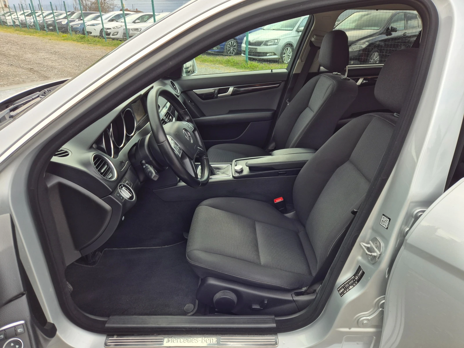 Mercedes-Benz C 200 CDI, снимка 13 - Автомобили и джипове - 54022978