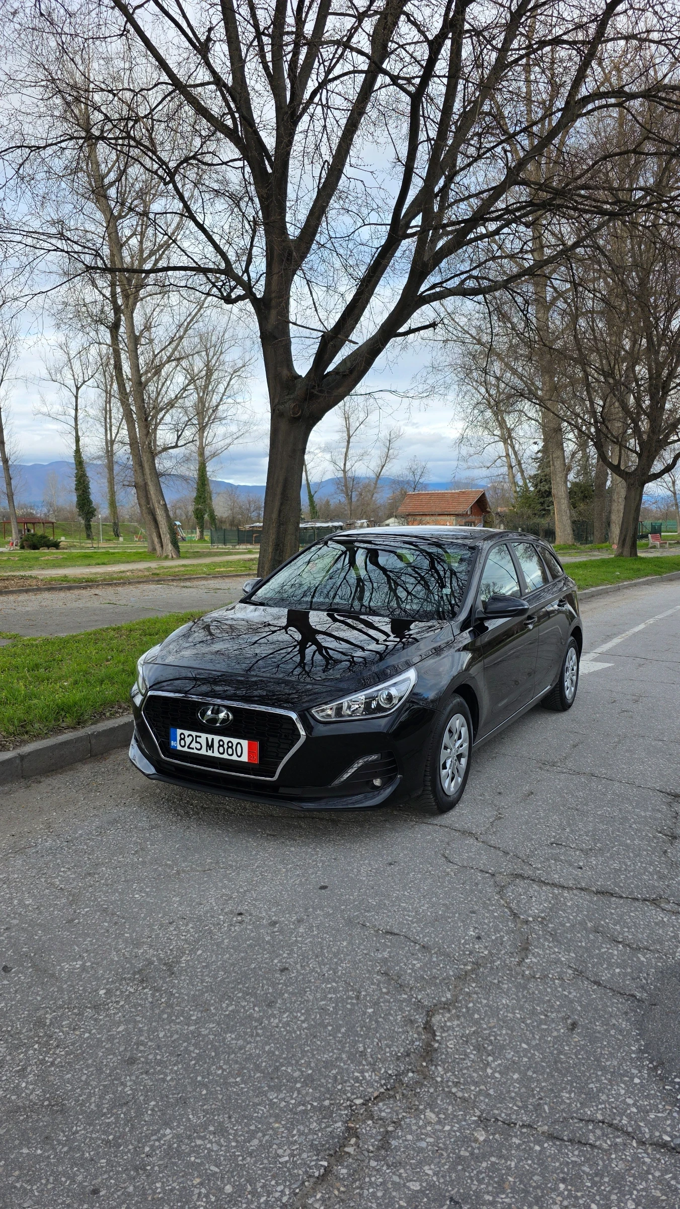 Hyundai I30  1.4I 100кс ПЕРФЕКТНА!!!, снимка 2 - Автомобили и джипове - 54024419