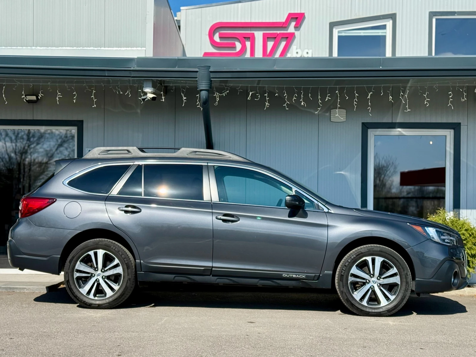 Subaru Outback 3.6R* Limited, снимка 4 - Автомобили и джипове - 54213456