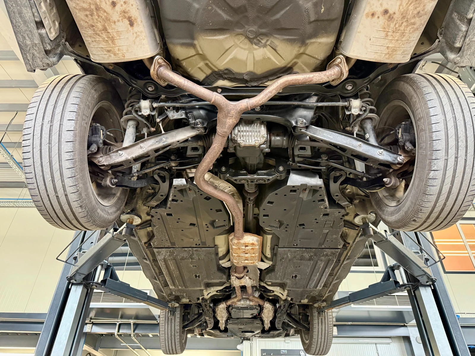 Subaru Outback 3.6R* Limited, снимка 17 - Автомобили и джипове - 54213456