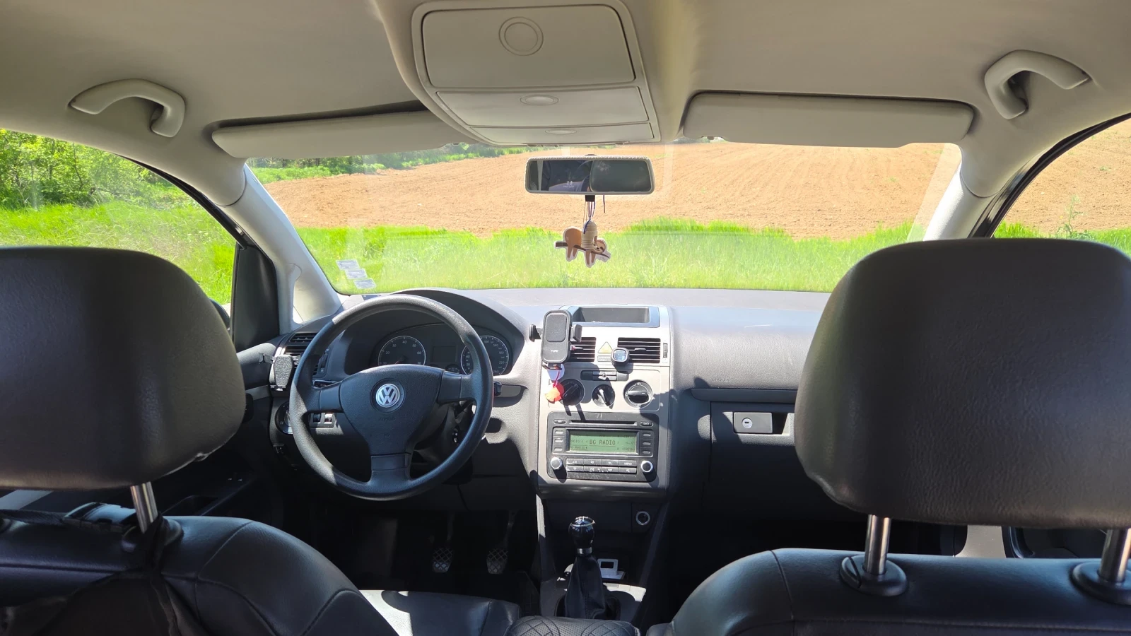 VW Touran 2.0 i газ/бензин, снимка 12 - Автомобили и джипове - 54345925