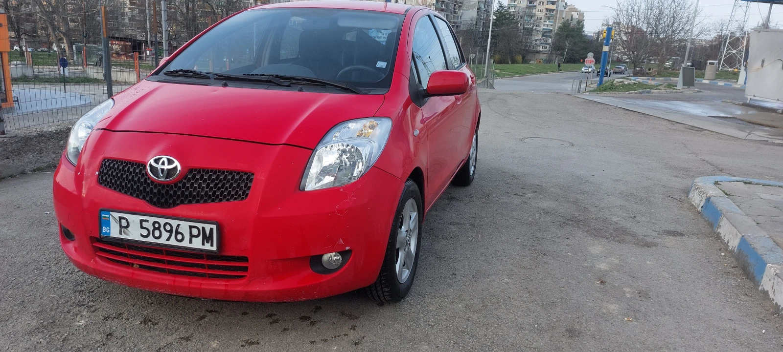 Toyota Yaris 1, 3
