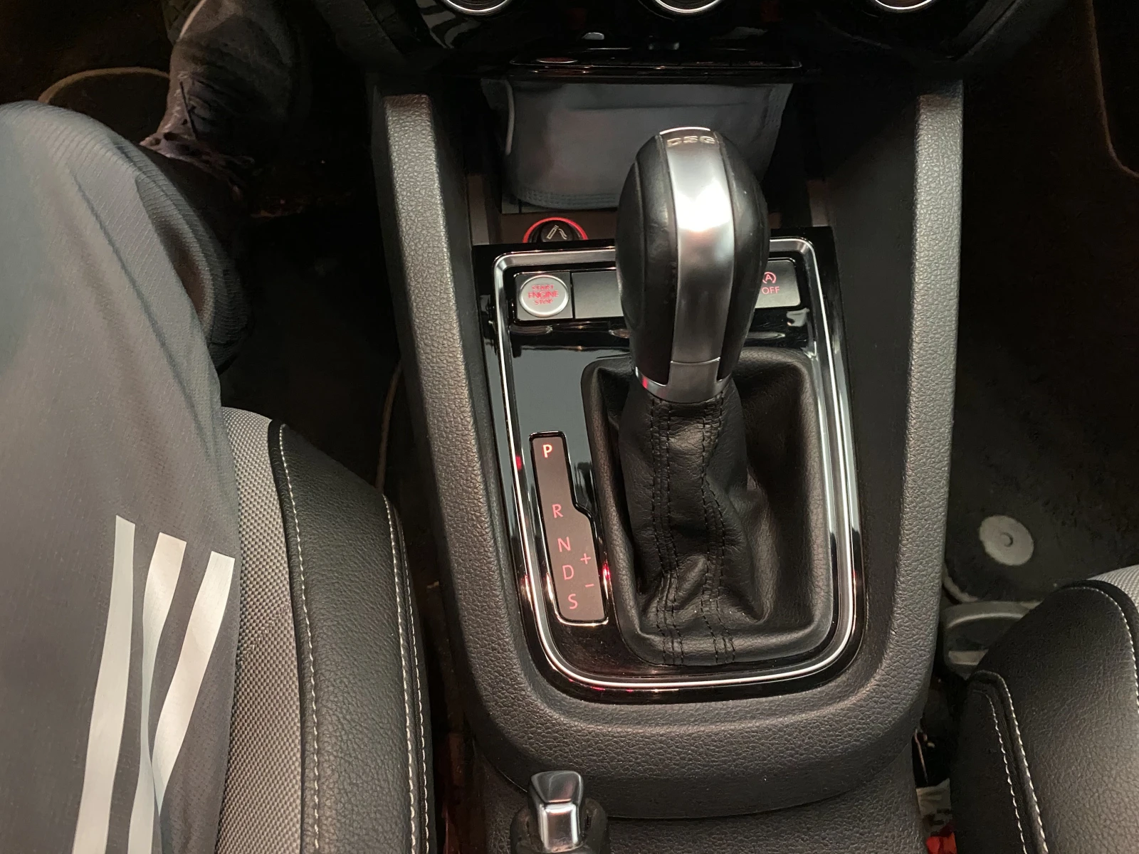 VW Jetta 1.4 TSI 150 к.с. DSG BlueMotion, снимка 5 - Автомобили и джипове - 54810663